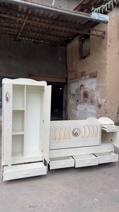 Detskiy kravat shkaf (ishlab chiqzuvchidan)