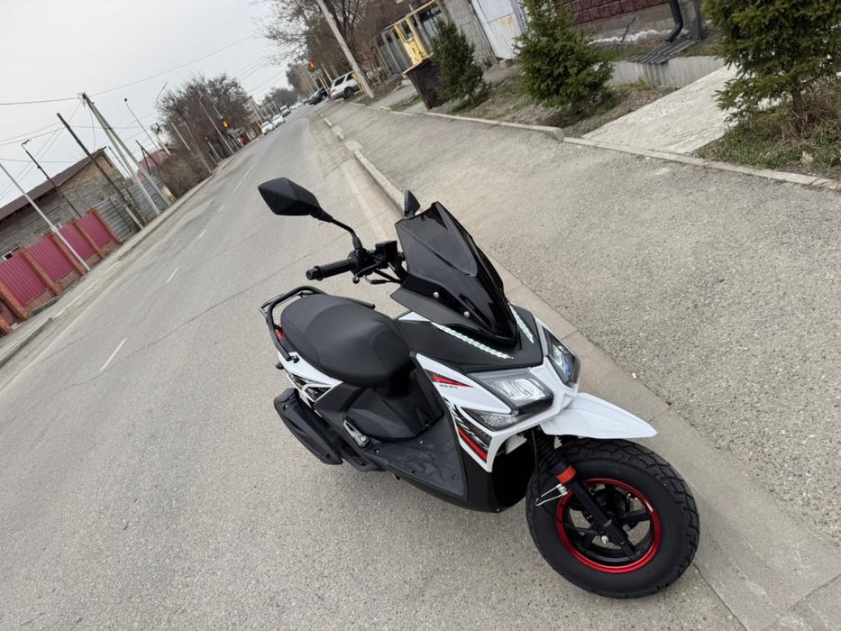 Мопед Bennali 180