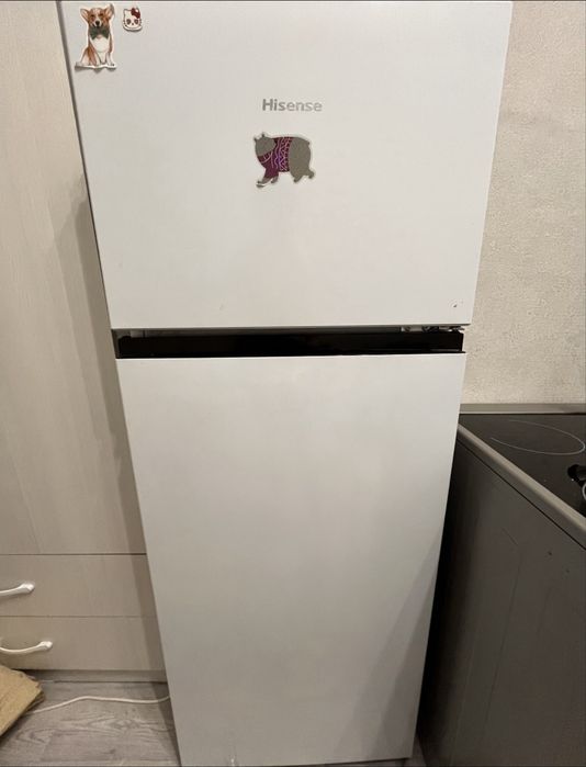 Продам холодильник