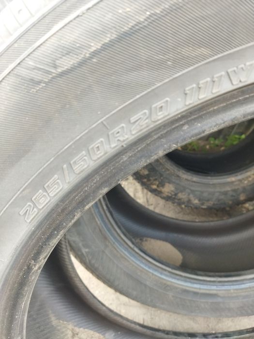 Пара шин Йокогама 265/50/20