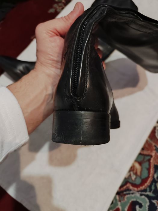 Оригинални дамски ботуши Guess