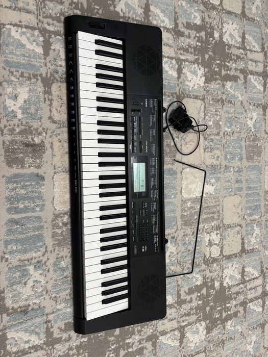 Синтезатор.