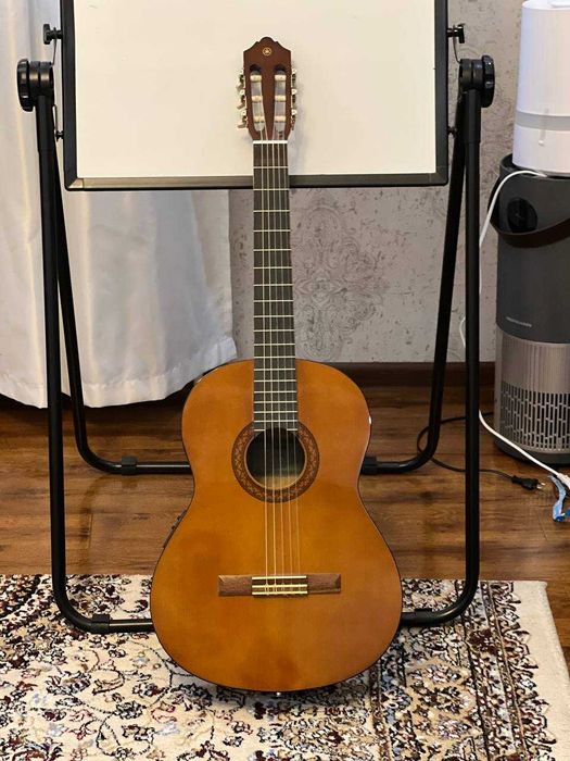 Классическая гитара Yamaha CX40