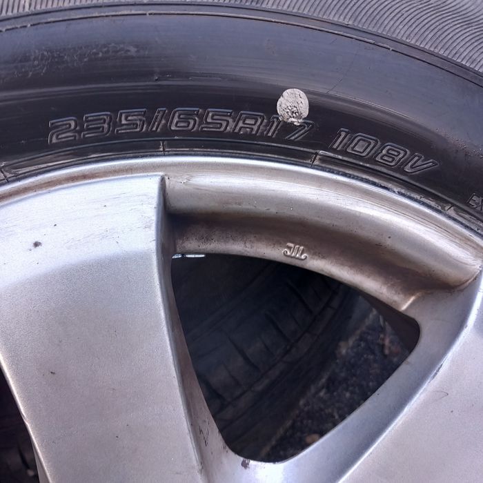 Алуминиеви джанти 17 " с подарък летни гуми