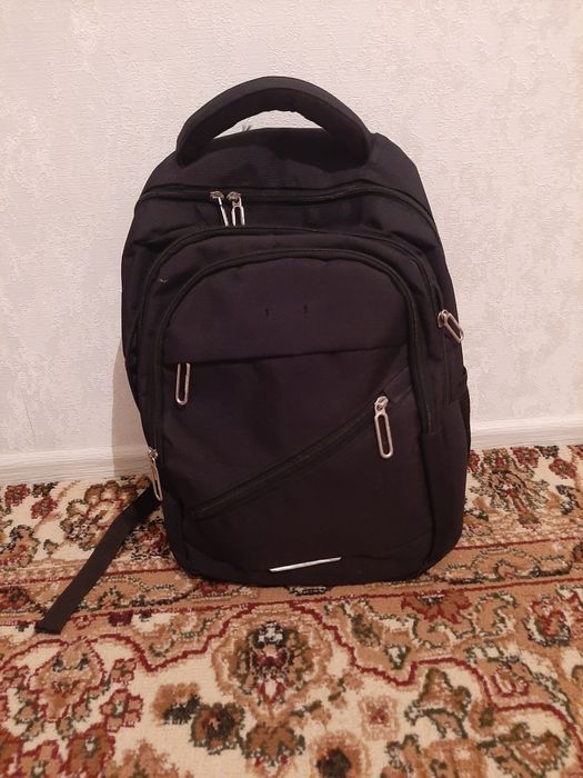 Продам школьные вещи