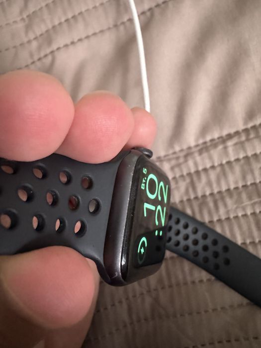 Apple Watch Series 5 Nike