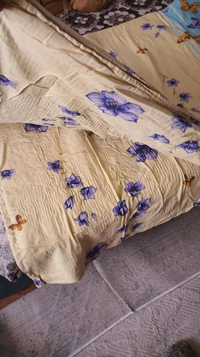 Одеяла и плед новые