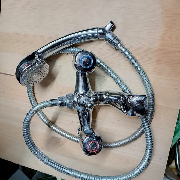 Смесители за баня и кухня