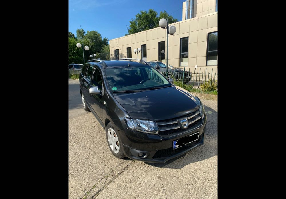 Închiriez Dacia Logan 2015 benzină pentru Uber/Bolt – Iași – 500 lei/săpt.