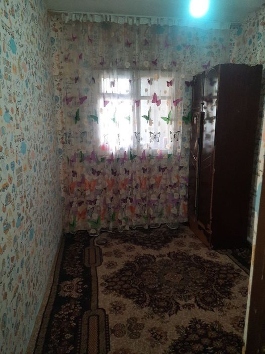 uy sotiladi 2xona 3xona qilingan