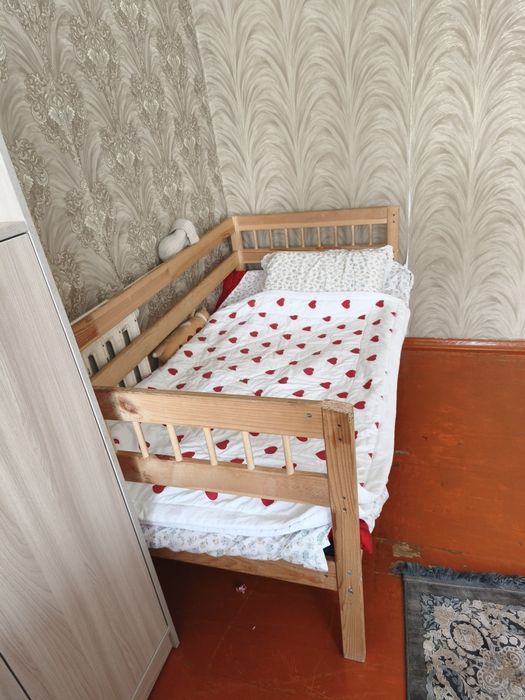 Кровать в отличном состоянии