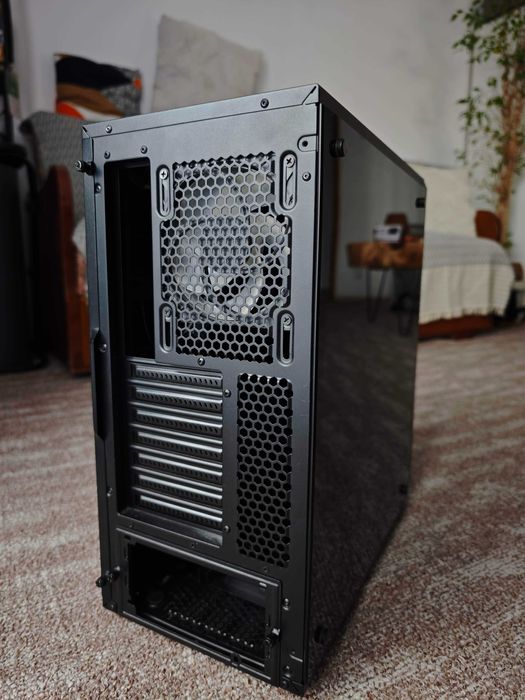 Carcasă Fractal Design Meshify C