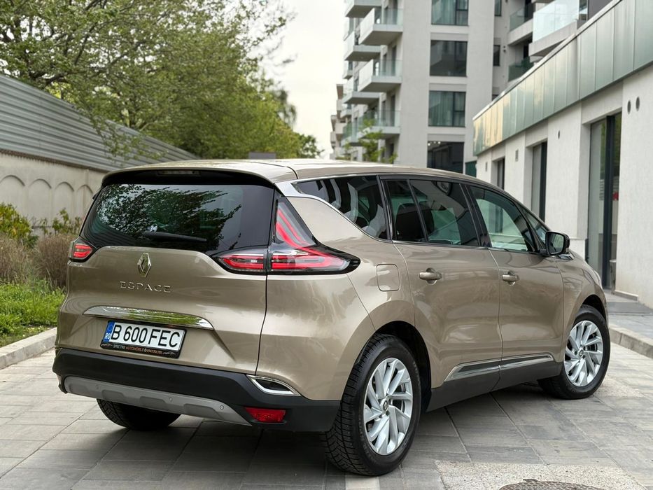 RENAULT ESPANSE FAB 2015/12 KM 120 000 mot 1 6 diesel 160 cp euro 6 Proprietar  an acte 
FAB.2015 KM 119.000 REALI MOT. 1.6 DCI 160 CP 
FAB.2015 KM 11