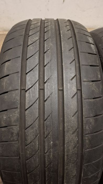 2бр летни гуми GoodYear Eagle F1 245 35 20
