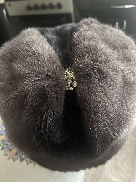 Продам норковую шапку