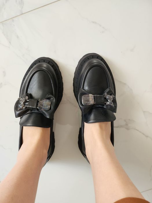 Дамски обувки кожа