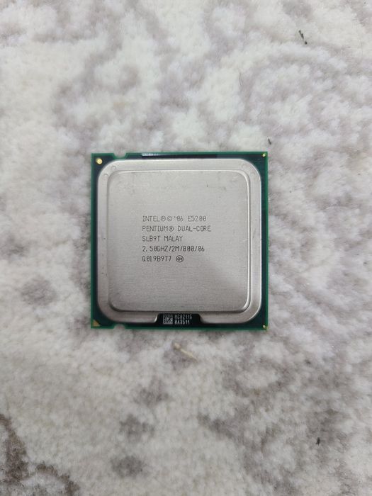 Материнский плата, пратцессор,DDR3,куллер сотилади