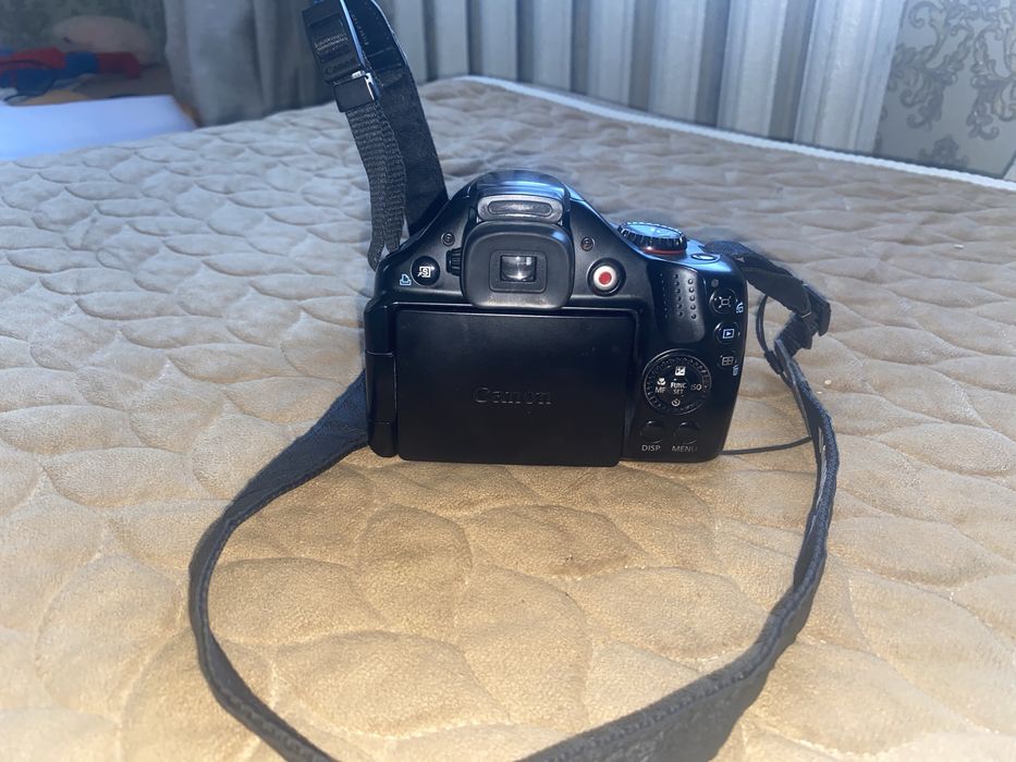 Canon Powershot sx40 hs 35x zoom lens