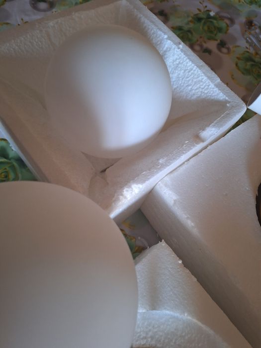 Продаю бра новый 2шт