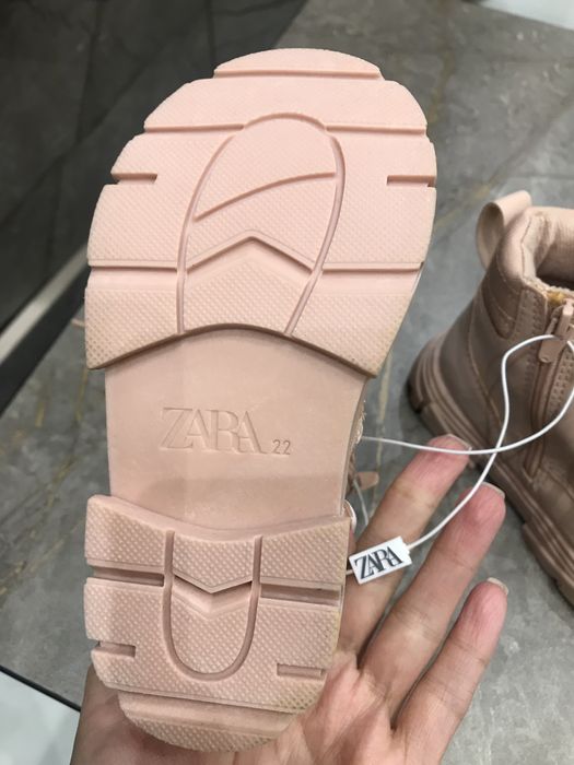 Детские сапожки от Zara