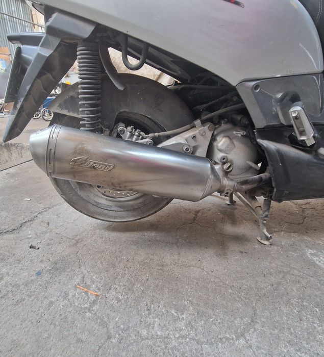 Скутер Honda Yamaha YP