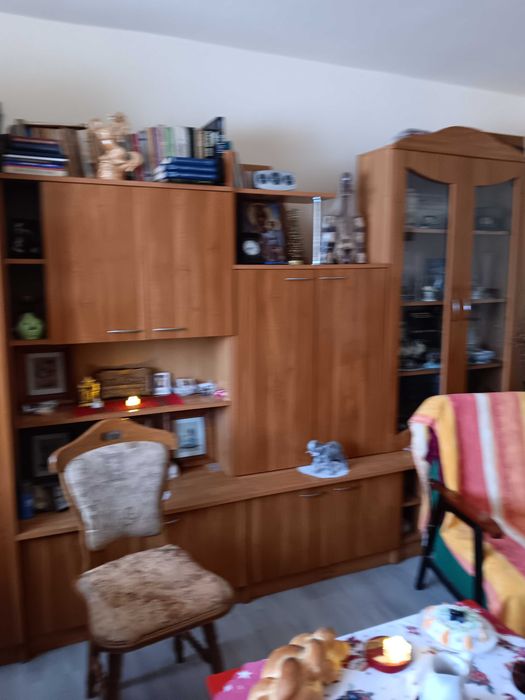 apartament cu 3 camere de vănzare