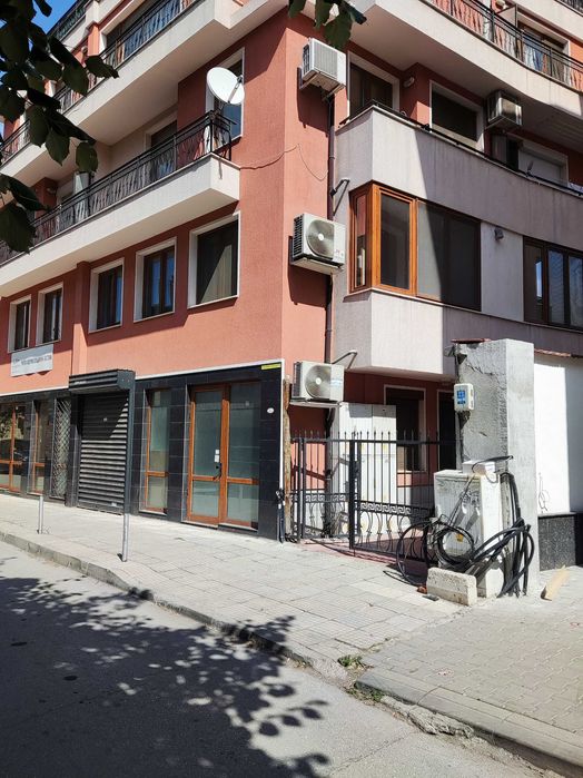 Дава се под наем Гараж / Паркомясто в Пловдив, Съдийски - 20 кв.м за 40.8 € - Снимка #2