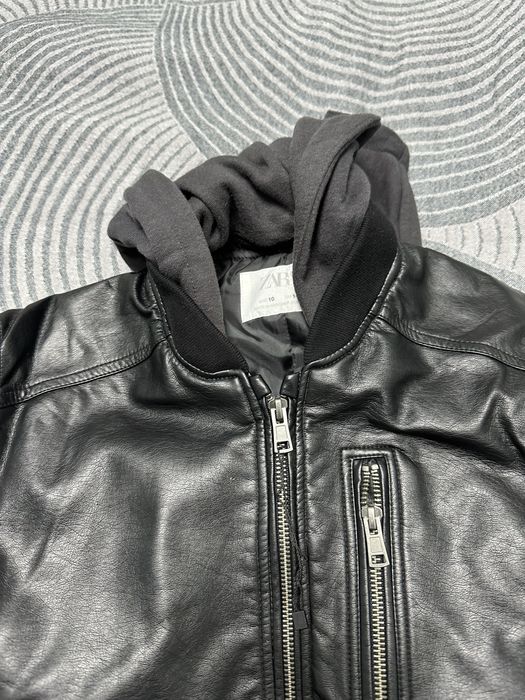 Кожаная куртка для мальчика