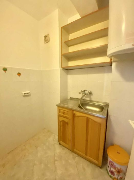 Продава се Двустаен апартамент в Пловдив, Център - 58 кв.м за 1466 €/кв.м - Снимка #2