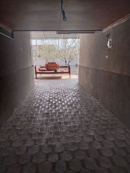 6 sotix uy Abdurahmonovdan