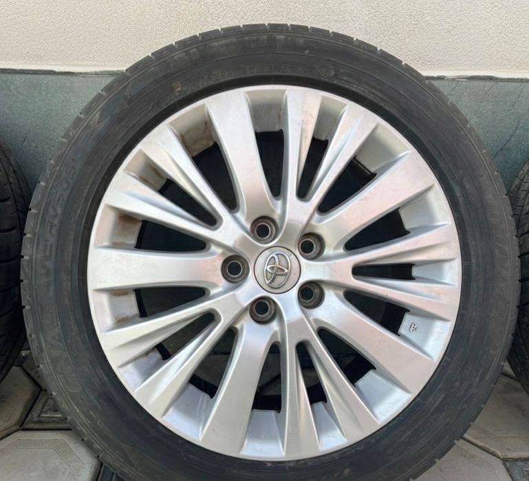 Продается колесо вместе с диском