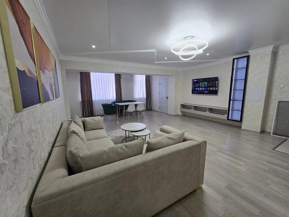 Сдаётся квартира 2/3/9 на Юнусабад р-не, о-рр Мега Планет.