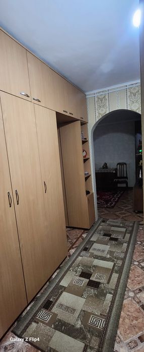 Продам 2 комнатную квартиру