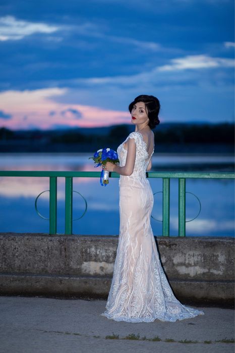 Rochie mireasa sirena
