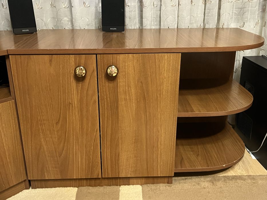 тумба угловая под телевизор