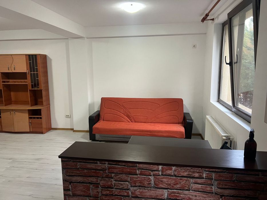 Inchiriez garsoniera la 7 minute de metrou Dimitrie Leonida