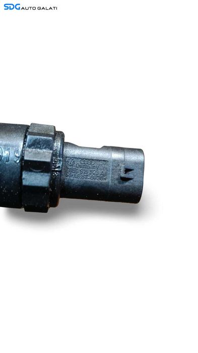 Furtun Conducta Combustibil cu Senzor Temperatura Volkswagen Passat B7 2.0 TDI CUU 2010 - 2015 Cod 1K0130307BN, 04L919565, 059919523A [MX0618]