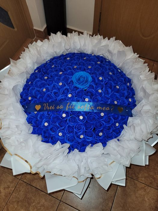 Trandafiri din satin și săpun