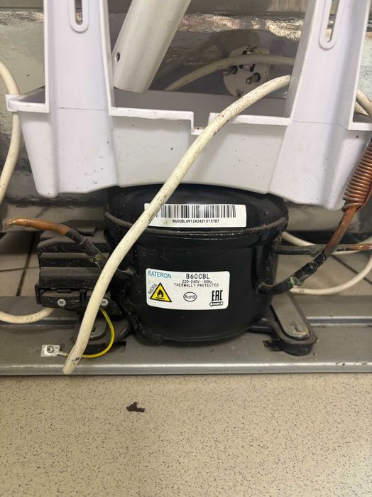 Холодильная витрина Бирюса 152