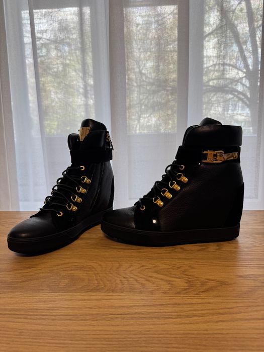 Боти Accademia 41