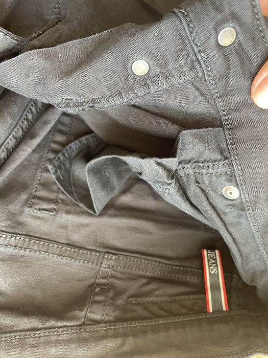 Blugi Armani jeans