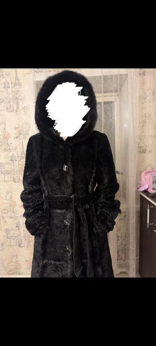 Продаётся шуба в идеальном состоянии размер 48
