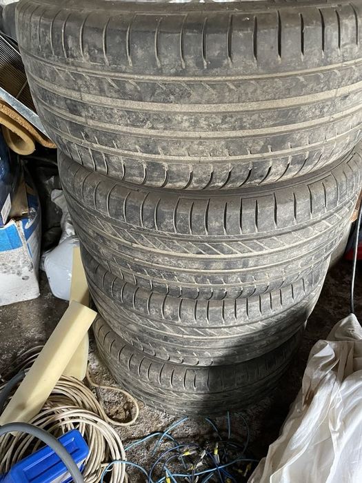 Продавам джанти с подарък гуми