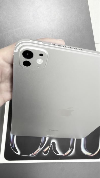iPad Pro M4 11inch Като Нов