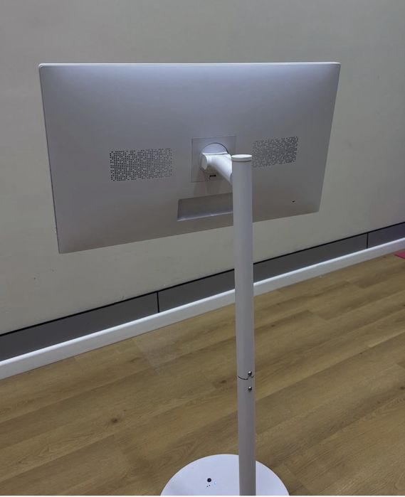 Новый Smart Display 32 дюйм