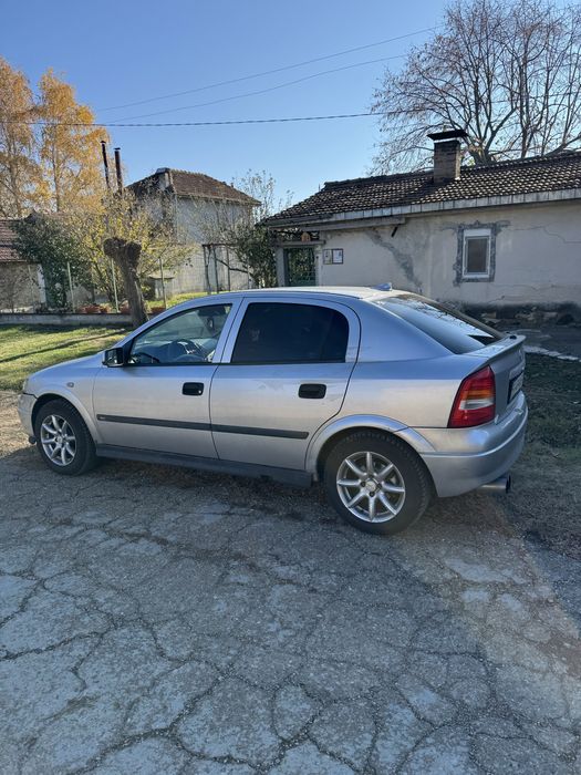 Опел астра Г 1.6 стария мотор