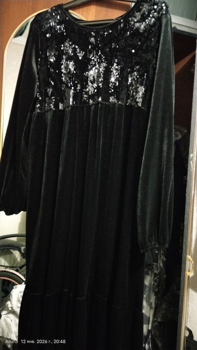 Платья на продажу, одевались один раз