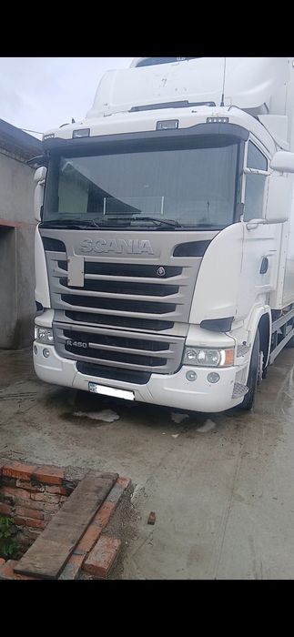 Продам машину Scania R series 2015