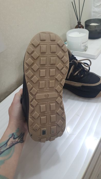 Ботинки весенние на девочку 35 размер