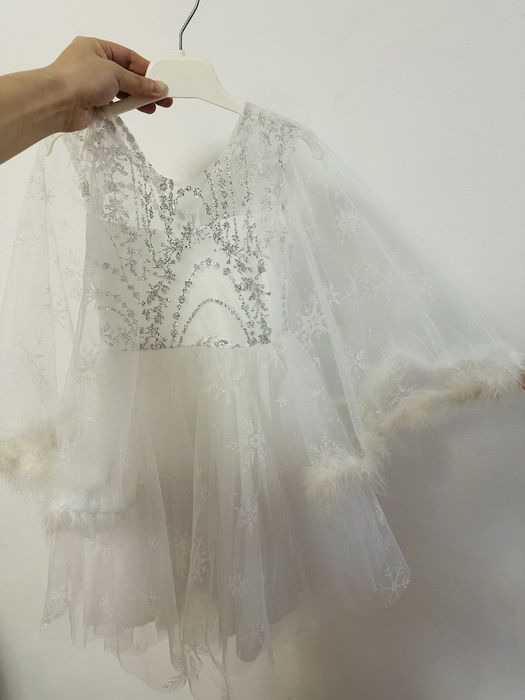 Платья для девочек